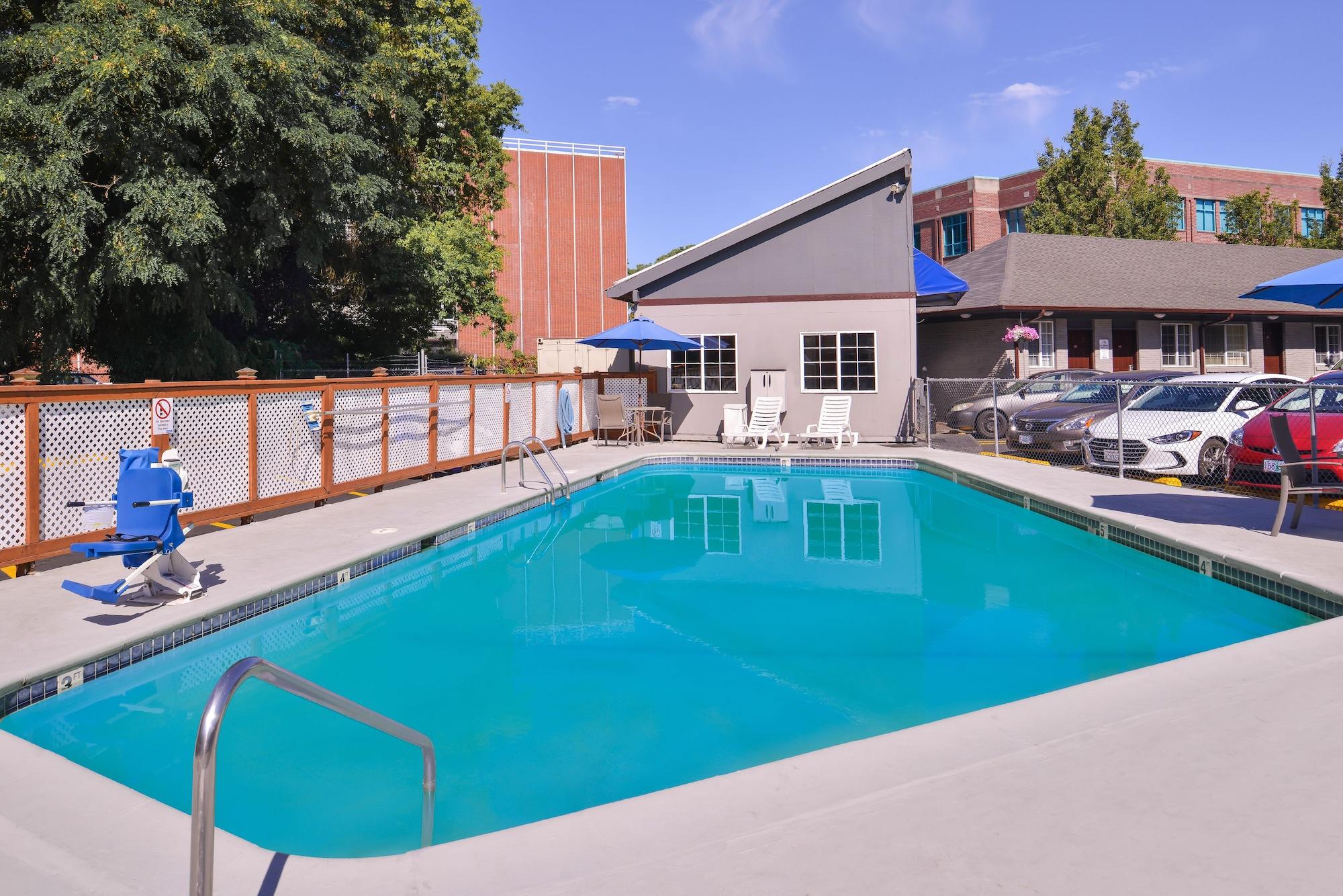 Travelodge By Wyndham Eugene Downtown/University Of Oregon Εξωτερικό φωτογραφία