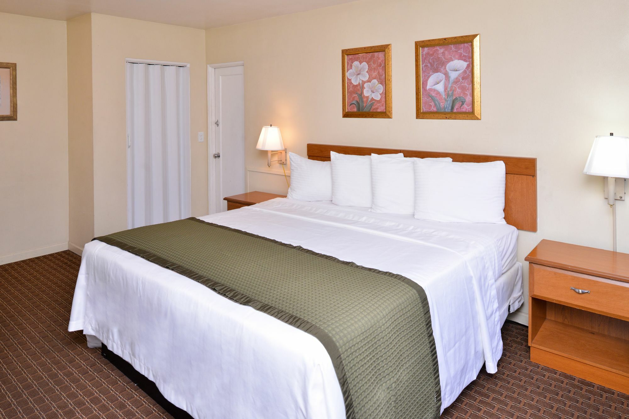 Travelodge By Wyndham Eugene Downtown/University Of Oregon Εξωτερικό φωτογραφία