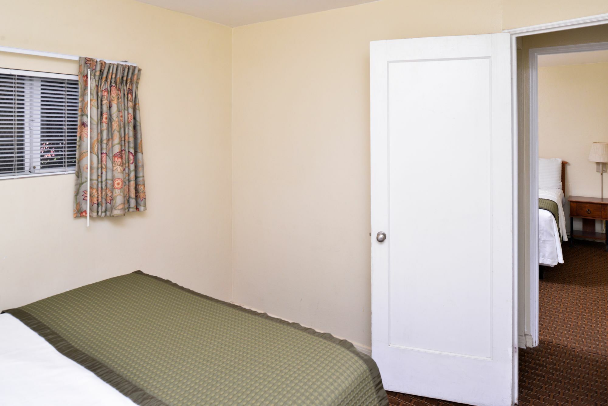 Travelodge By Wyndham Eugene Downtown/University Of Oregon Εξωτερικό φωτογραφία